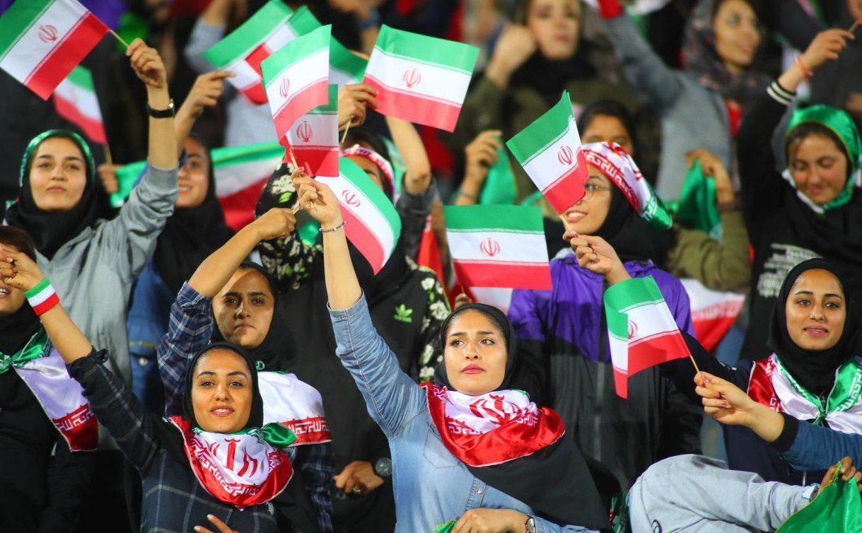 عضو هیات رئیسه فدراسیون فوتبال: زنان فقط می‌توانند وارد ورزشگاه‌های تهران شوند