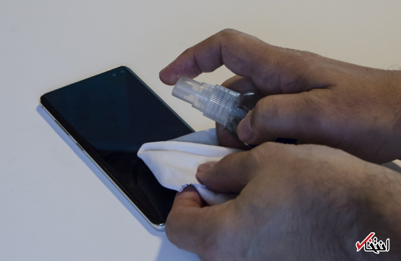2  روش برای تمیز کردن صحیح گوشی «گلکسی 10S سامسونگ»