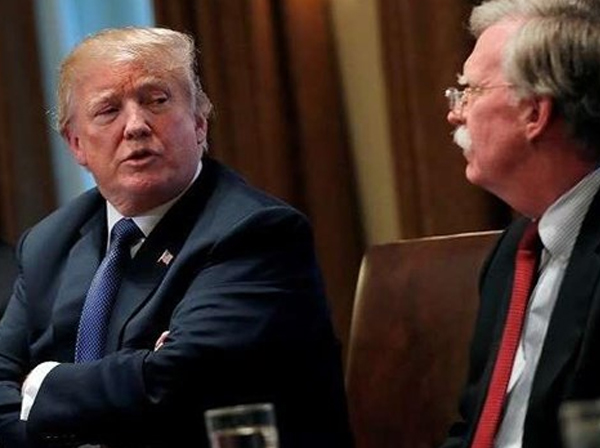 گویا ترامپ از تصمیماتش در قبال ایران پشیمان شده و در حال دنبال کردن همان رویکرد اوباماست گویا ترامپ از تصمیماتش در قبال ایران پشیمان شده و در حال دنبال کردن همان رویکرد اوباماست