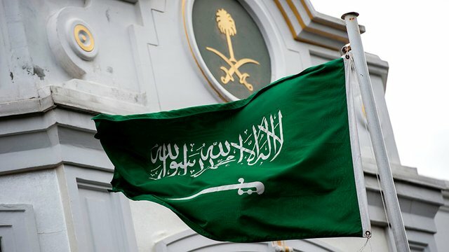 عربستان به سرمایه گذاران خارجی اقامت دائم می دهد