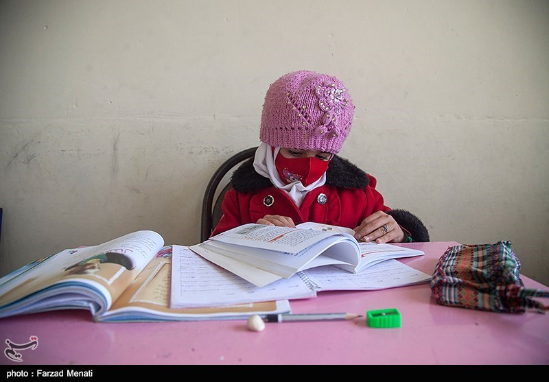 تصاویر: تدریس در روستای محروم از شاد