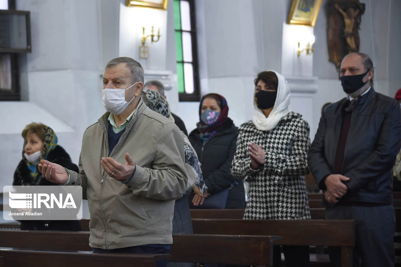 تصاویر: بزرگداشت میلاد مسیح(ع) در کلیسای سورپ گریگور ارامنه تهران