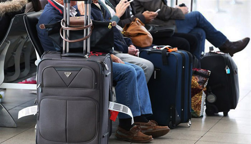 جلوگیری از سفر بیش از ۲۰ مسافر در فرودگاه اهواز به دلیل ابتلا به کرونا