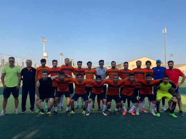 تیم های فوتبال پلیمر بوشهر و مدیران تاثیرگذار کشور به مصاف هم می روند