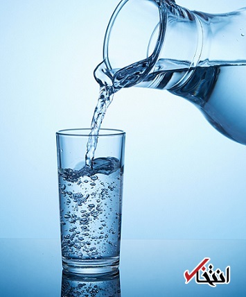 ۶ موقعیت خاص که باید آب بیشتری بنوشید