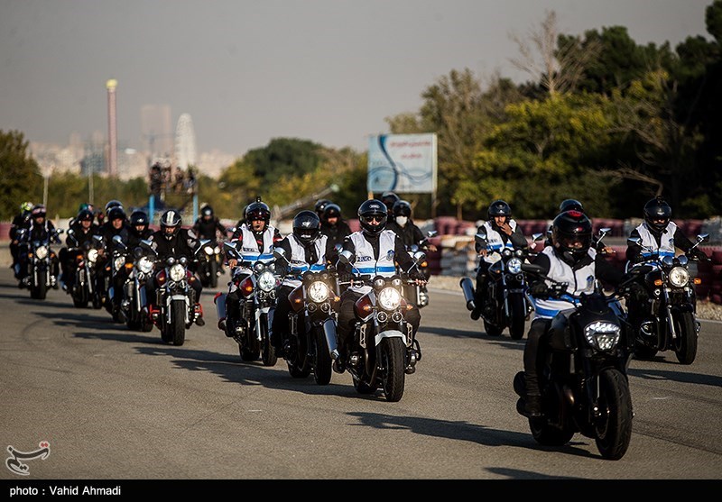 تصاویر: مسابقات موتورسواری به مناسبت هفته نیروی انتظامی
