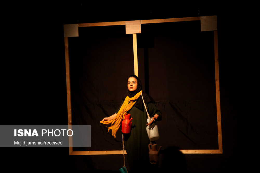تصاویر: سی و دومین جشنواره تئاتر استان هرمزگان
