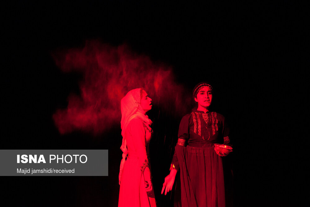 تصاویر: سی و دومین جشنواره تئاتر استان هرمزگان