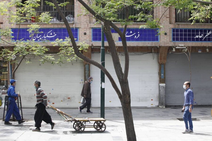 تصاویر / نخستین روز تعطیلی بازار بزرگ تهران در موج چهار کرونا تصاویر / نخستین روز تعطیلی بازار بزرگ تهران در موج چهار کرونا