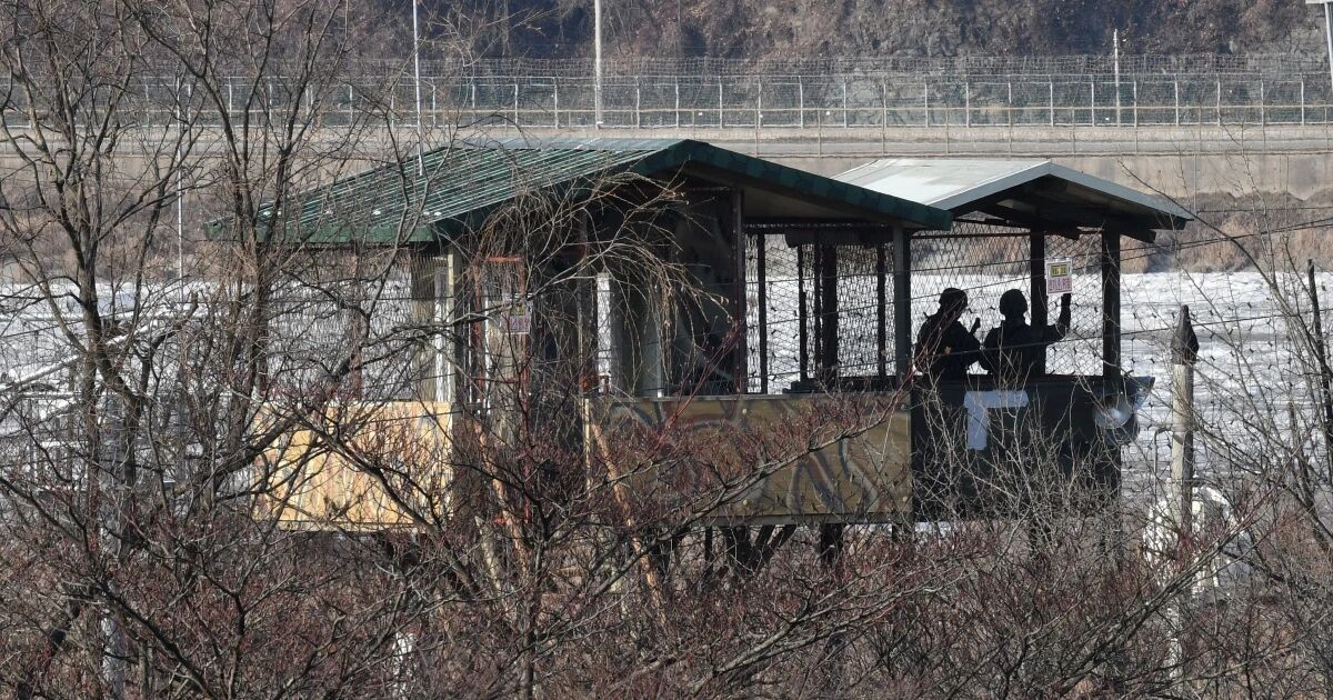 فرار یک فرد ناشناس از کره جنوبی به کره شمالی  / سئول: مرد فراری پیشتر از همان کشور به کره جنوبی آمده بود