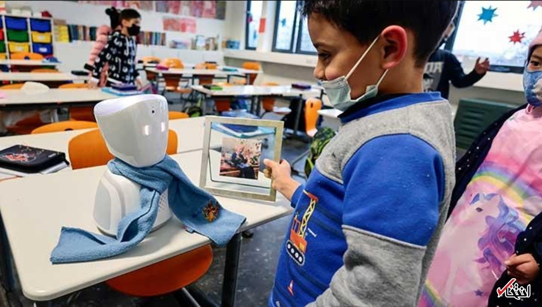 ربات آواتاری که به جای پسر بیمار آلمانی به مدرسه می‌رود+تصاویر