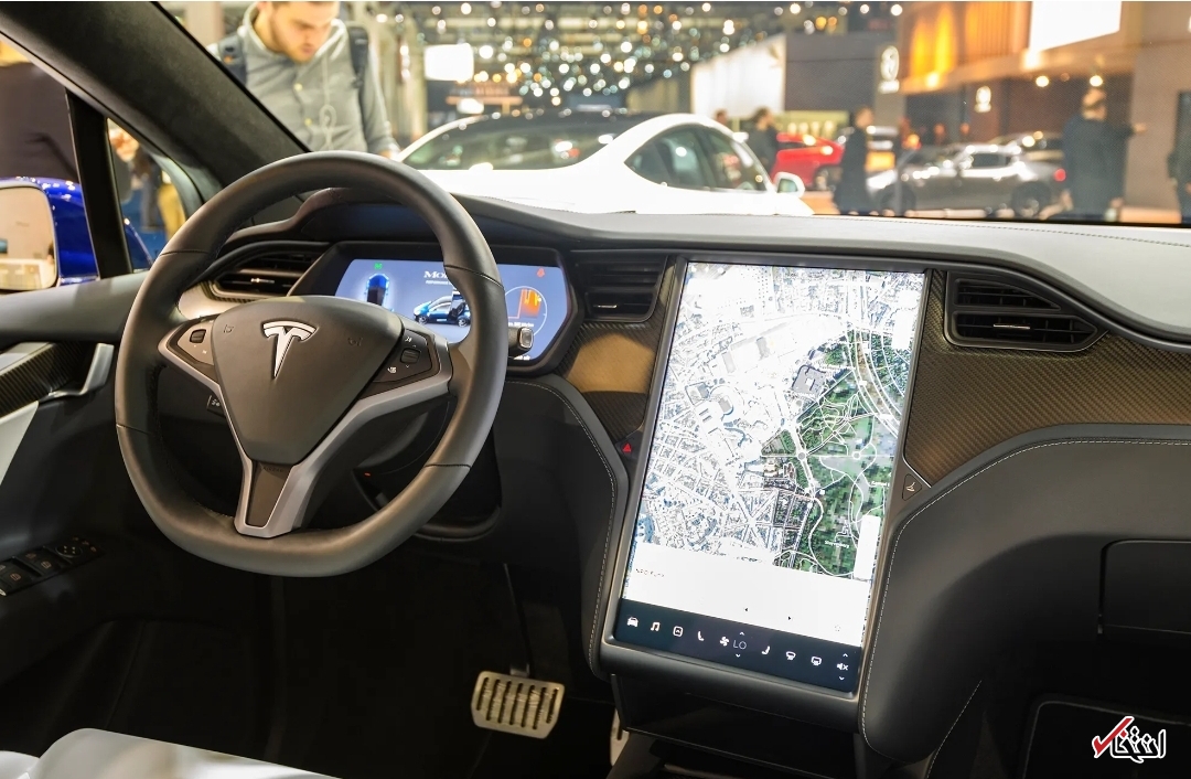 قابلیت بازی در خودرو‌های تسلا محدود می‌شود
