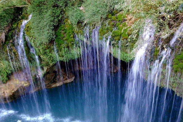 آبشارهای خیره کننده شمال، جایی برای گردشگران ماجراجو