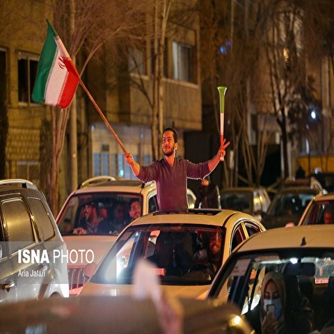 تصاویر: شادی مردم اصفهان پس از صعود تیم ملی به جام جهانی قطر