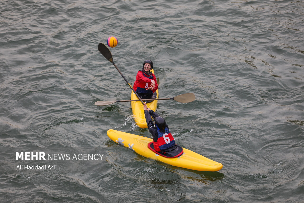 تصاویر: دیدار دوستانه کانو پولو بانوان در دریاچه آزادی