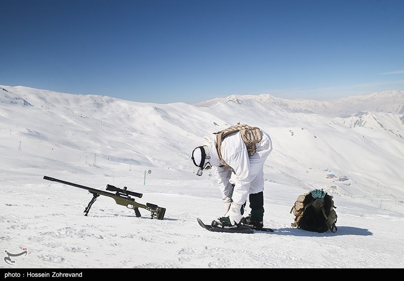 تصاویر: تمرین رزم در برف نیرو ویژه صابرین