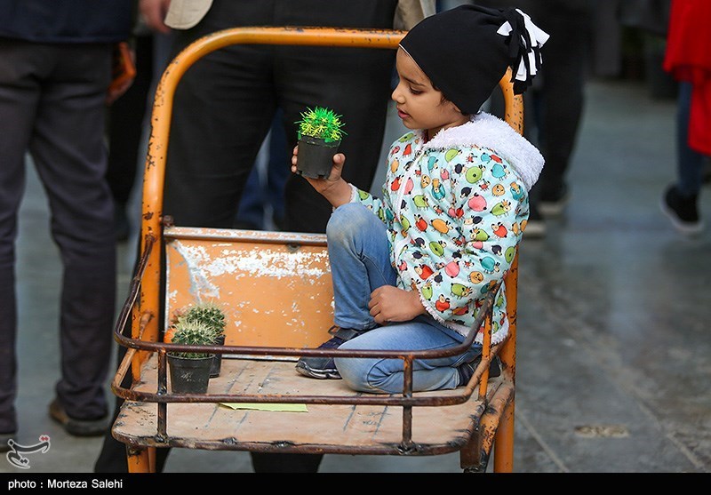 تصاویر: بازار گل و گیاه در آستانه نوروز - اصفهان