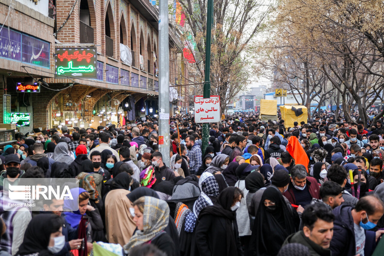 تصاویر: بازار خرید عید یا جشن جهش کرونا؟!