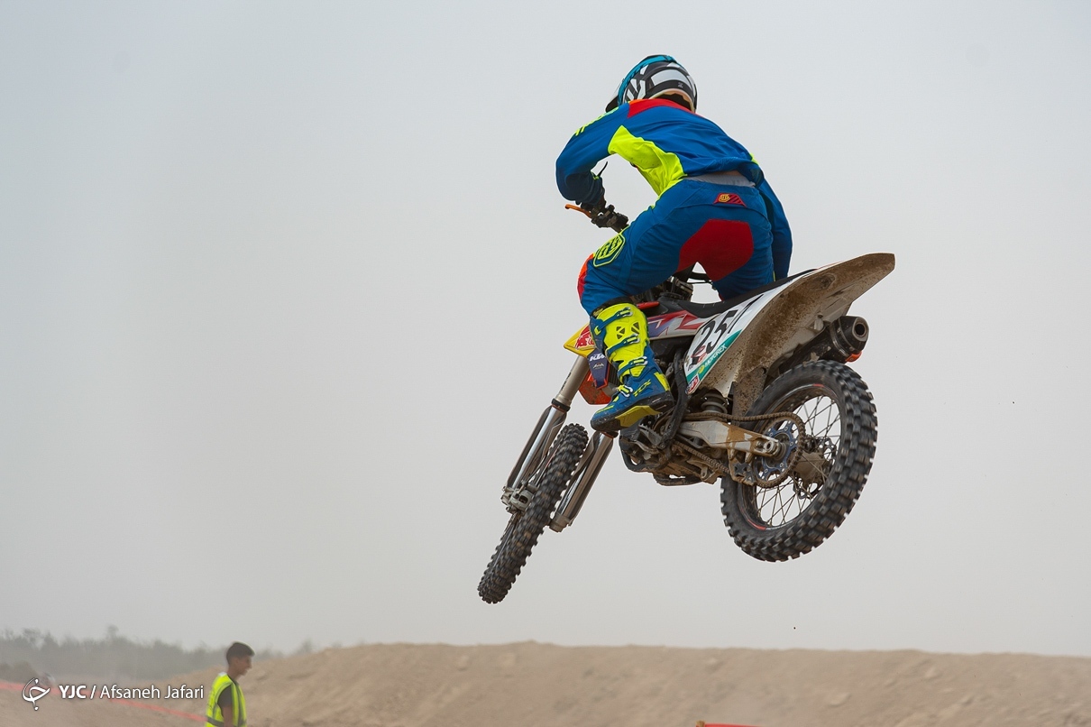 تصاویر: مسابقات موتور کراس قهرمانی کشور - بوشهر