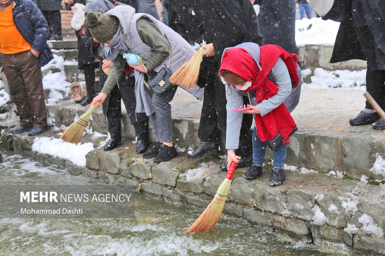 تصایر: مراسم سنتی «نو اوستی» در بالیقلو چای اردبیل