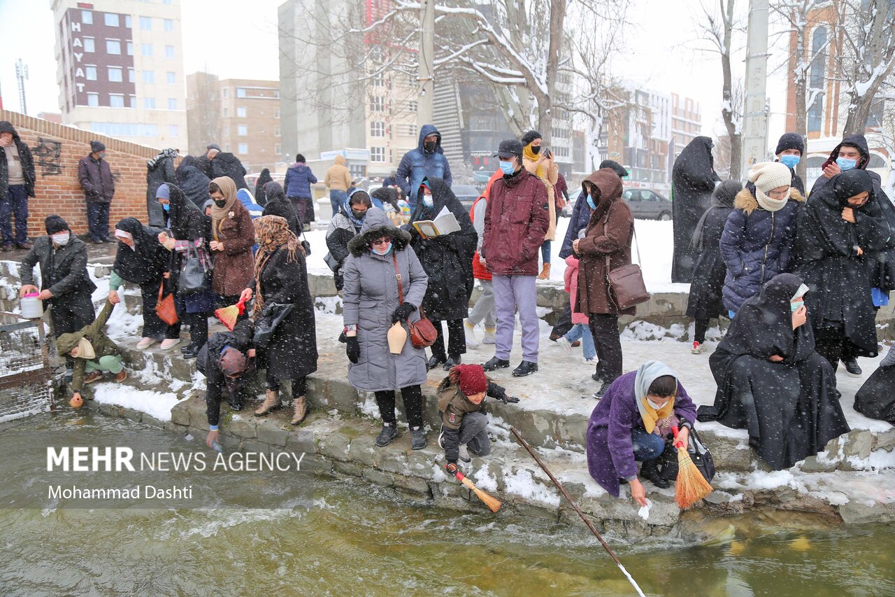 تصایر: مراسم سنتی «نو اوستی» در بالیقلو چای اردبیل