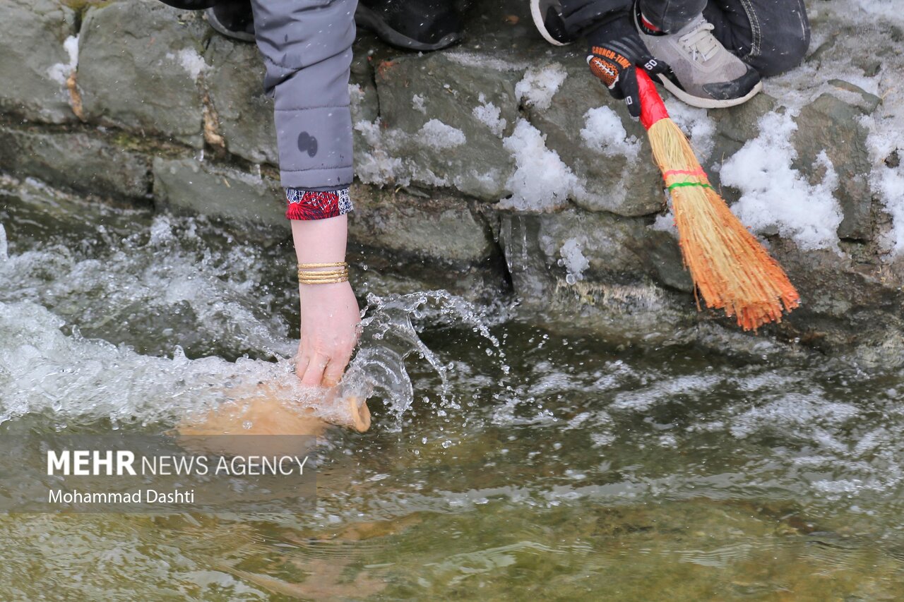 تصایر: مراسم سنتی «نو اوستی» در بالیقلو چای اردبیل
