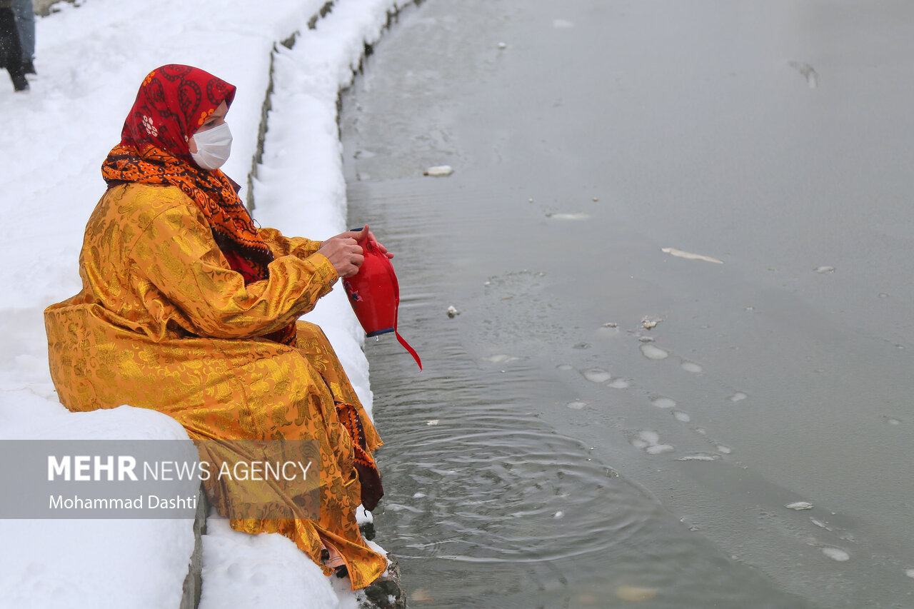 تصایر: مراسم سنتی «نو اوستی» در بالیقلو چای اردبیل