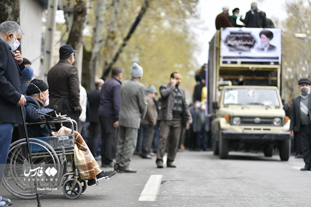 تصایر: آئین تشییع پیکر &laquo;آیت الله علوی گرگانی&raquo;