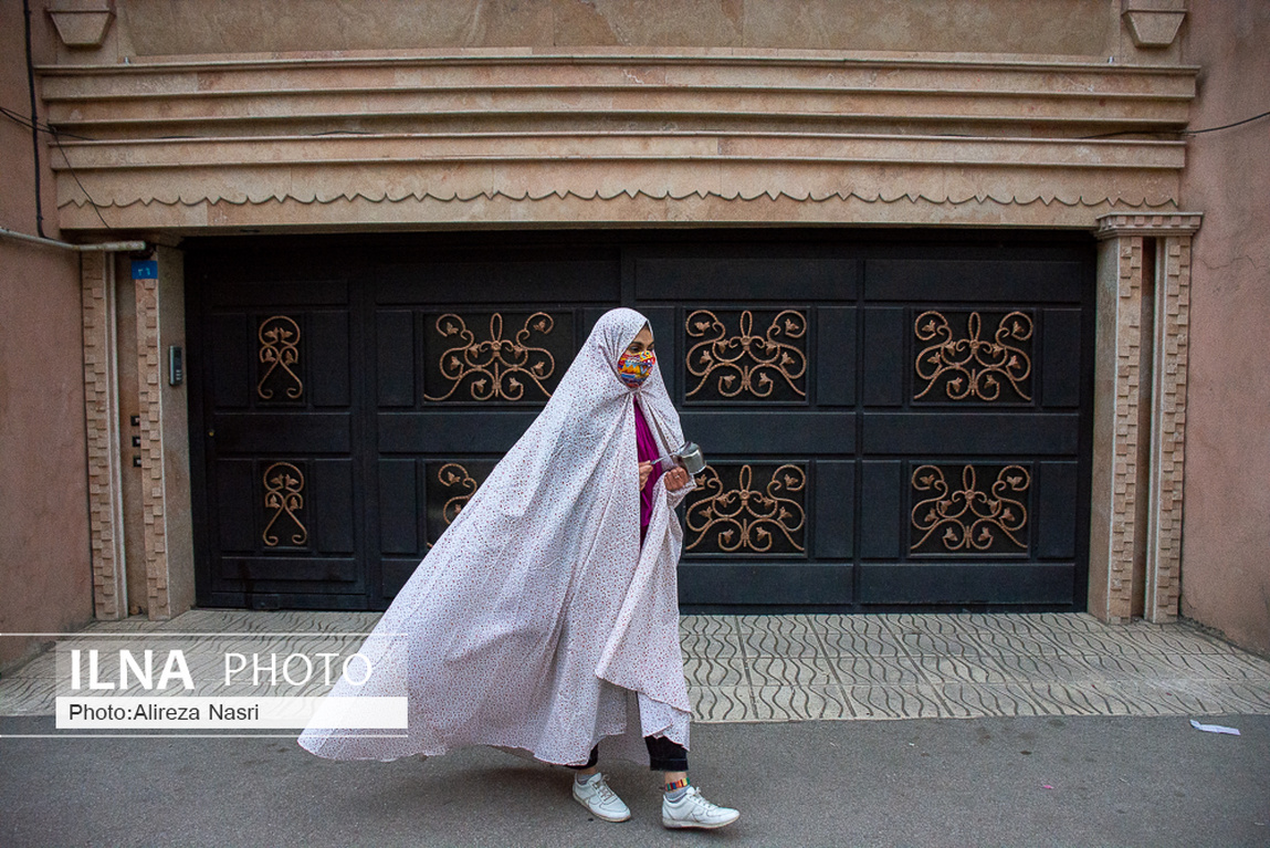 تصایر: مراسم قاشق زنی قزوینی ها در چهارشنبه آخر سال
