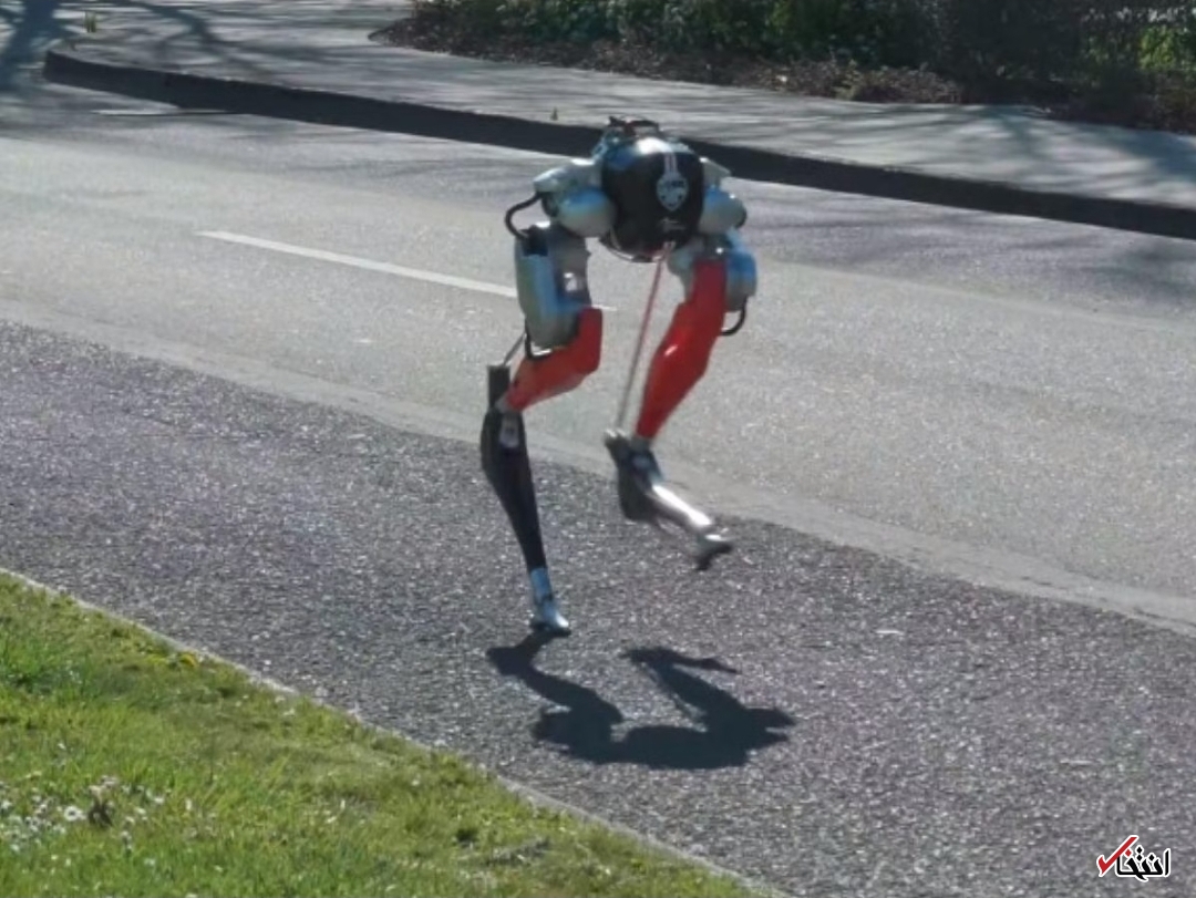 ربات عجیبی که چشم بسته می‌دود و کالا‌ها را تحویل می‌دهد