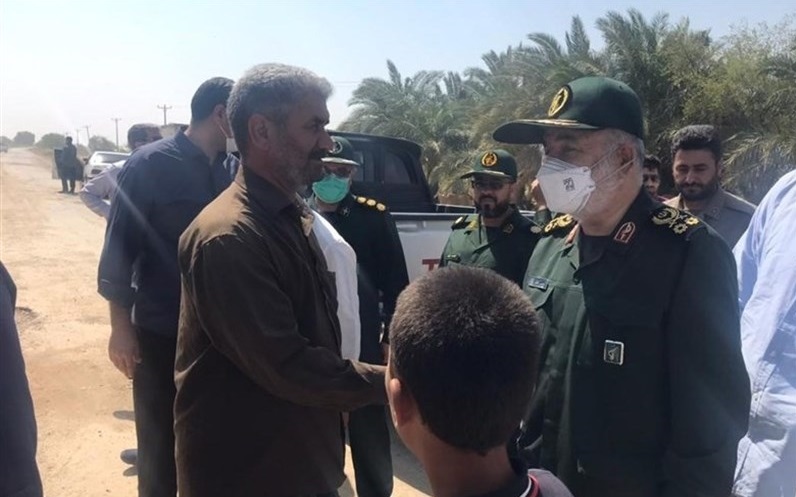 سردار سلامی: دستور الحاق تانکرهای جدید آبرسانی صادر شد / تا پایان تنش آبی در منطقه می&zwnj;مانیم