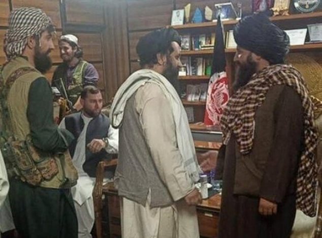 سقوط دومین شهر بزرگ باقی مانده در دست دولت افغانستان / طالبان، جلال آباد را هم تصرف کرد