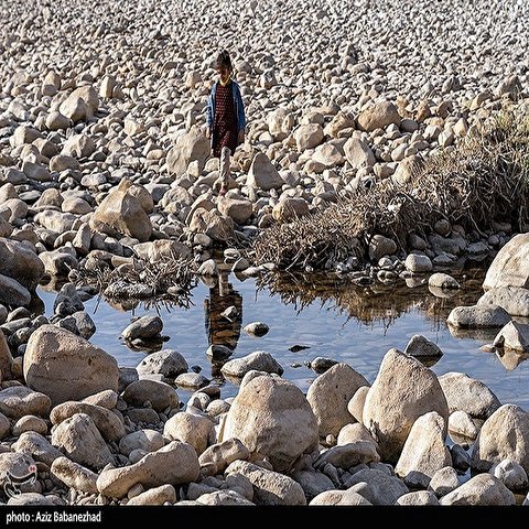 تصاویر: خشک شدن رودخانه کشکان لرستان
