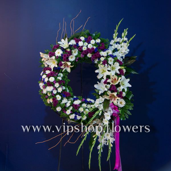 تاج گل لوکس و گران قیمت؛ انتخابی برای خاص بودن تاج گل لوکس و گران قیمت؛ انتخابی برای خاص بودن