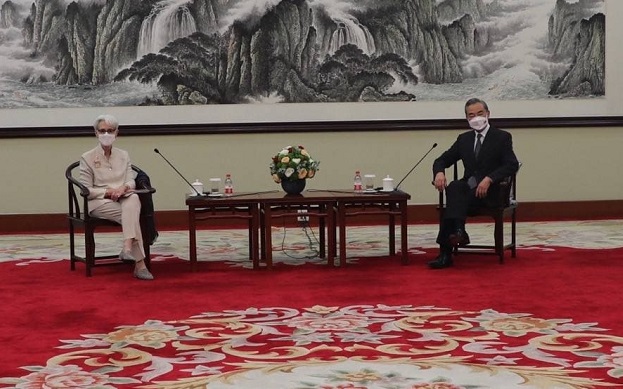 گفت‌وگوی شرمن با وزیر خارجه چین در خصوص ایران