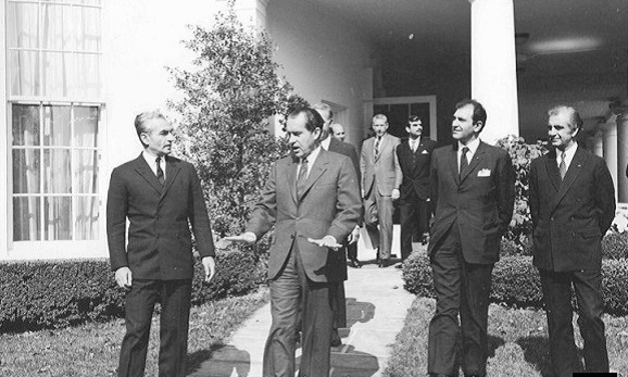 قسمت ۶/ نقشه‌ی عملی کودتای وطنی!/ طرح‌ى‌ریزی برای انهدام مخازن نفت و بنزین ایستگاه راه‌آهن