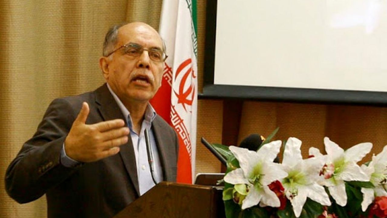 کوروش احمدی: آیا به خاطر اینکه آمار رسمی تلفات کرونایی به ۱۵۰۹ نفر نرسیده، باید از جهانپور تشکر کنیم؟ / برداشت ایشان از ایندکس IHME کاملا نادرست است کوروش احمدی: آیا به خاطر اینکه آمار رسمی تلفات کرونایی به ۱۵۰۹ نفر نرسیده، باید از جهانپور تشکر کنیم؟ / برداشت ایشان از ایندکس IHME کاملا نادرست است