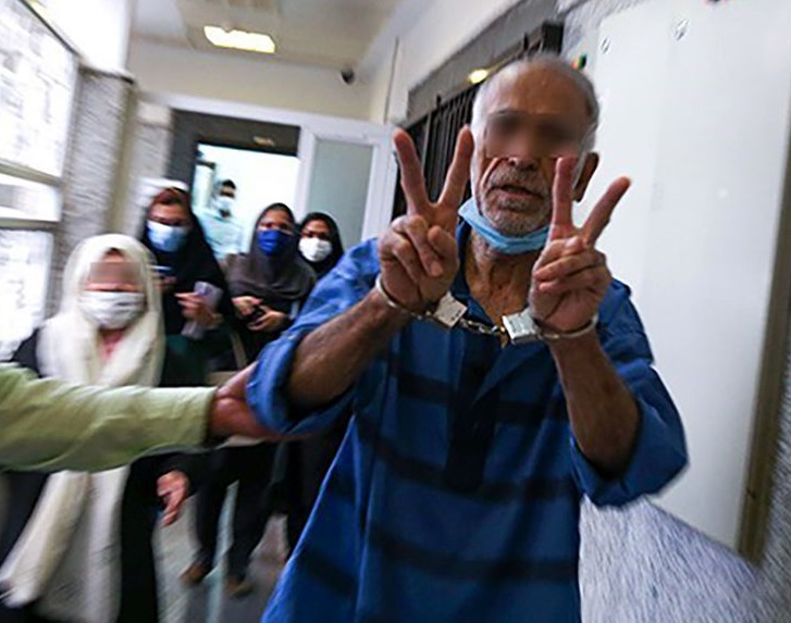 پدر بابک خرمدین از زندان خارج شد+جزئیات