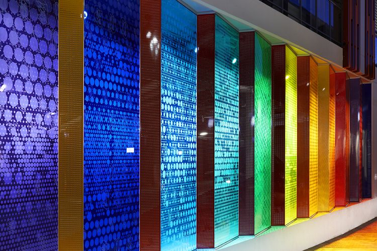 موارد استفاده از شیشه لاکوبل در دکوراسیون داخلی