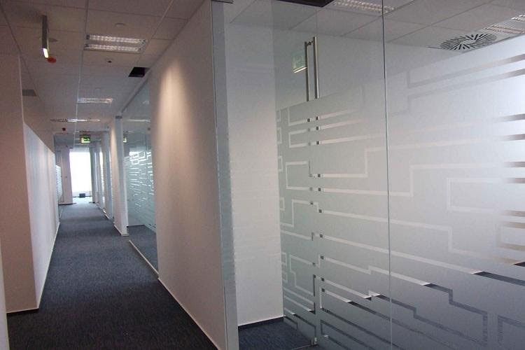 موارد استفاده از شیشه لاکوبل در دکوراسیون داخلی