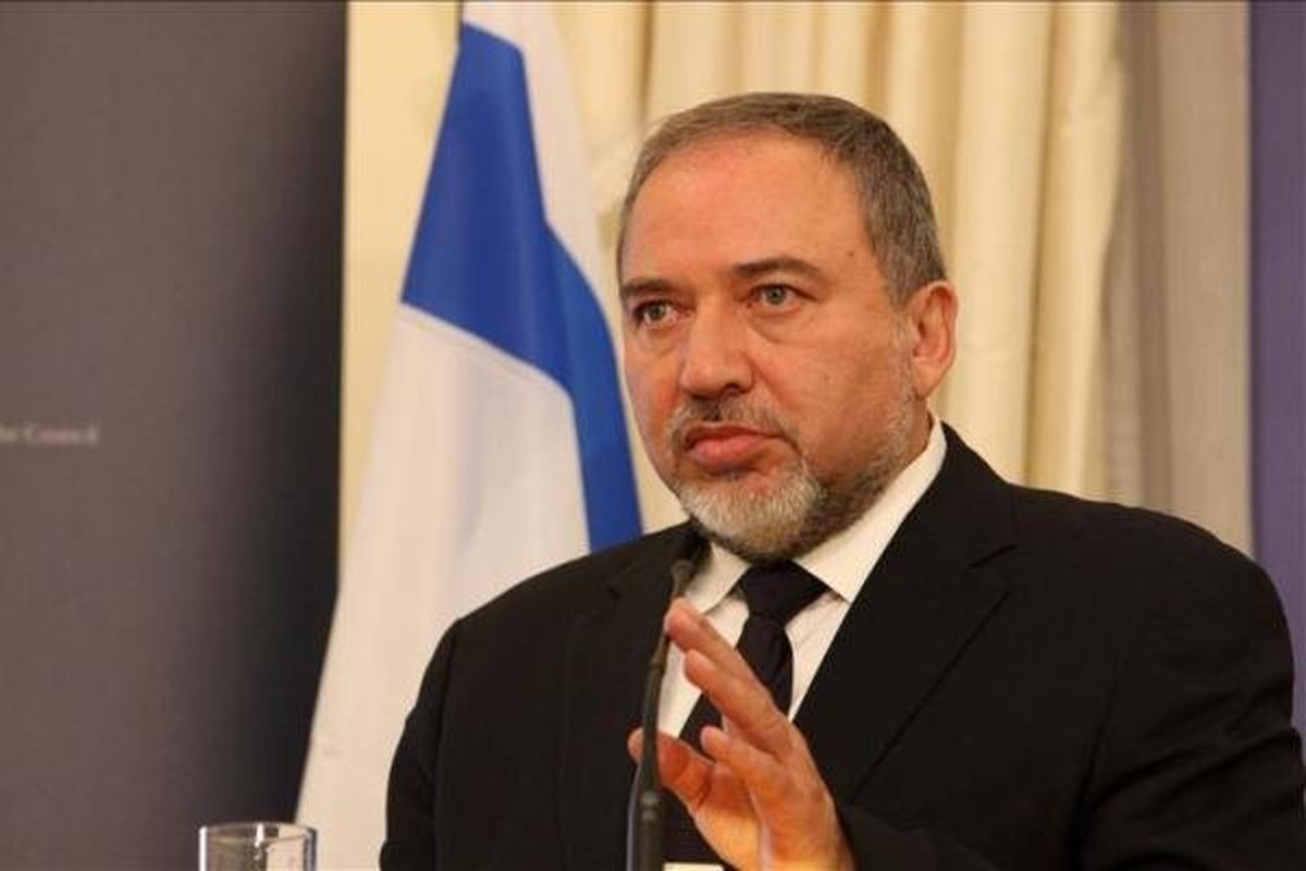 لیبرمن، وزیر دارایی اسرائیل: تردیدی نیست که تقابل مستقیم با ایران اتفاق می افتد؛ فقط الان مسئله، زمان وقوع آن است