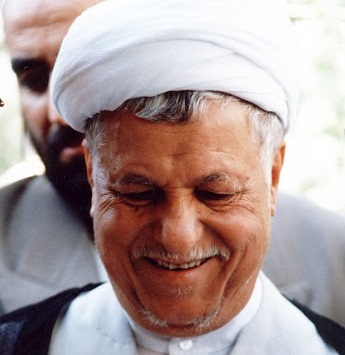 خاطرات آیت الله هاشمی رفسنجانی، ۱۰ آبان ۱۳۷۷: به «جمعیت ایثارگران» نصیحت کردم که خشک و تنگ‌نظر نباشند