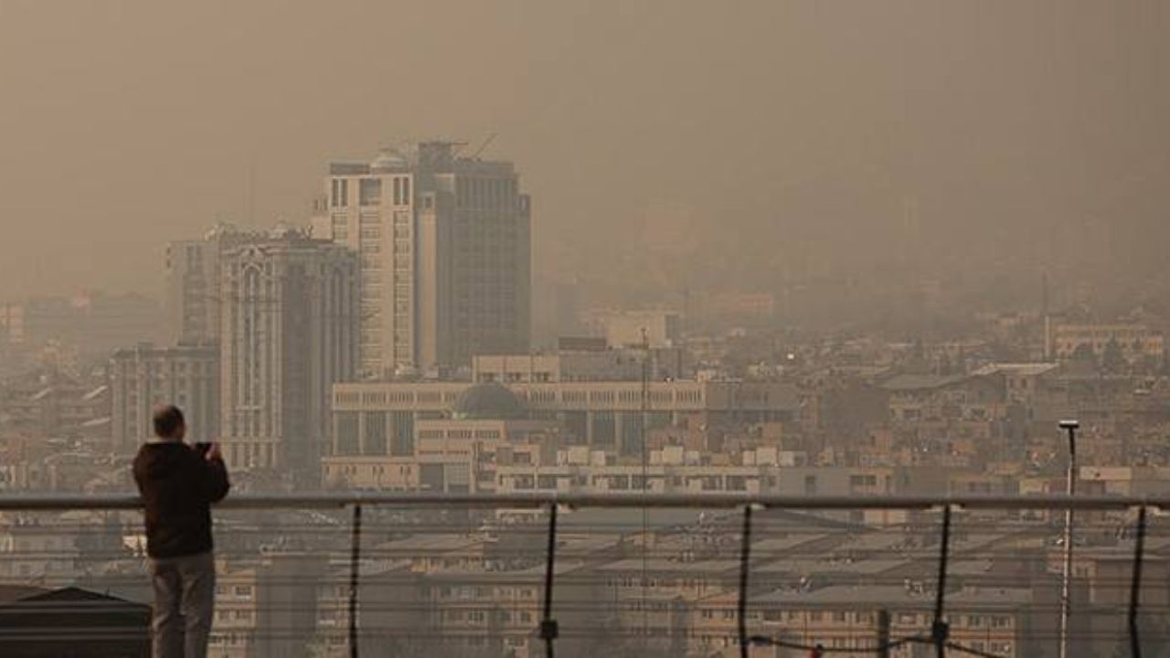 تداوم آلودگی هوا در شهرهای صنعتی تا پایان هفته