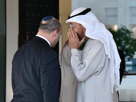 اطلاعاتی که نخست وزیر اسرائیل درباره پهپادهای ایران به بن زاید داد اطلاعاتی که نخست وزیر اسرائیل درباره پهپادهای ایران به بن زاید داد