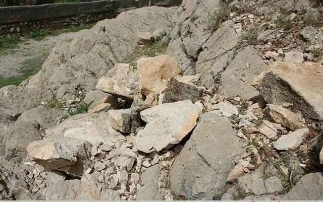 تعرض به سنگ&zwnj;نگاره ساسانی به خاطر گنج