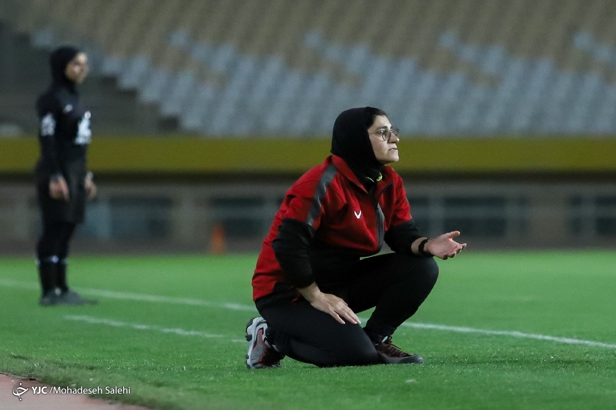 تصاویر: دیدار تیم&zwnj;های فوتبال بانوان سپاهان و هیات البرز