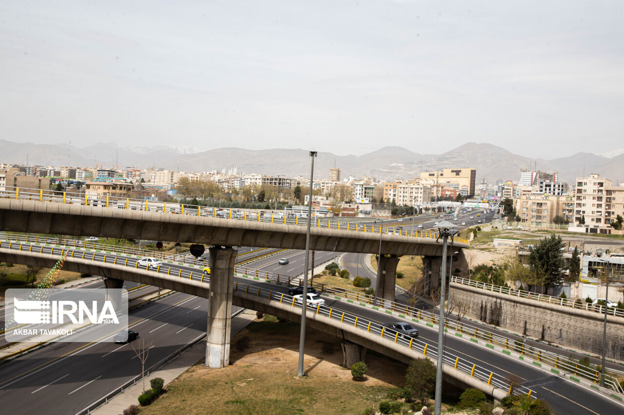 تصاویر: نفس کشیدن خیابان های تهران در اولین روز بهار