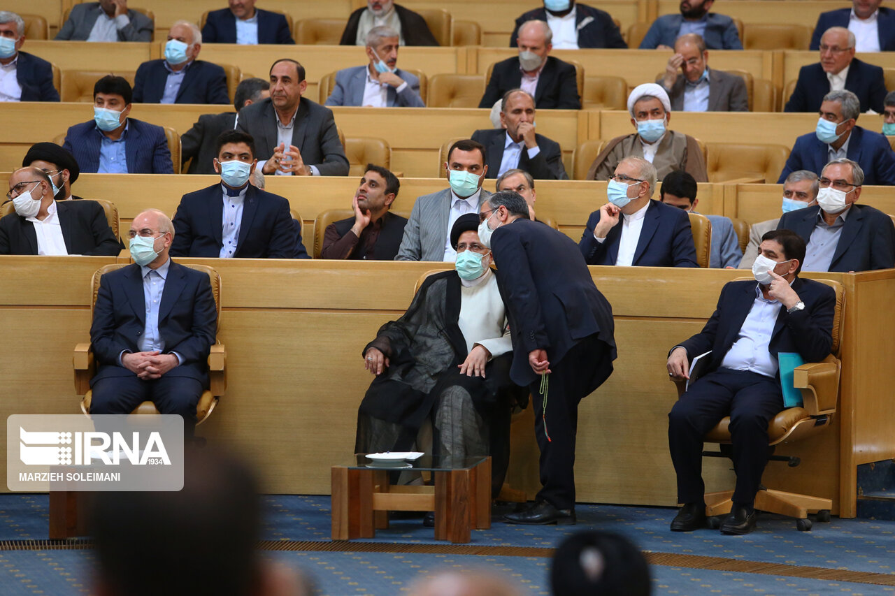 تصاویر: نشست مشترک دولت و مجلس