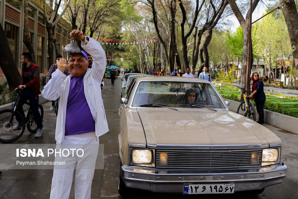 تصاویر: رالی اتومبیل‌های کلاسیک در اصفهان