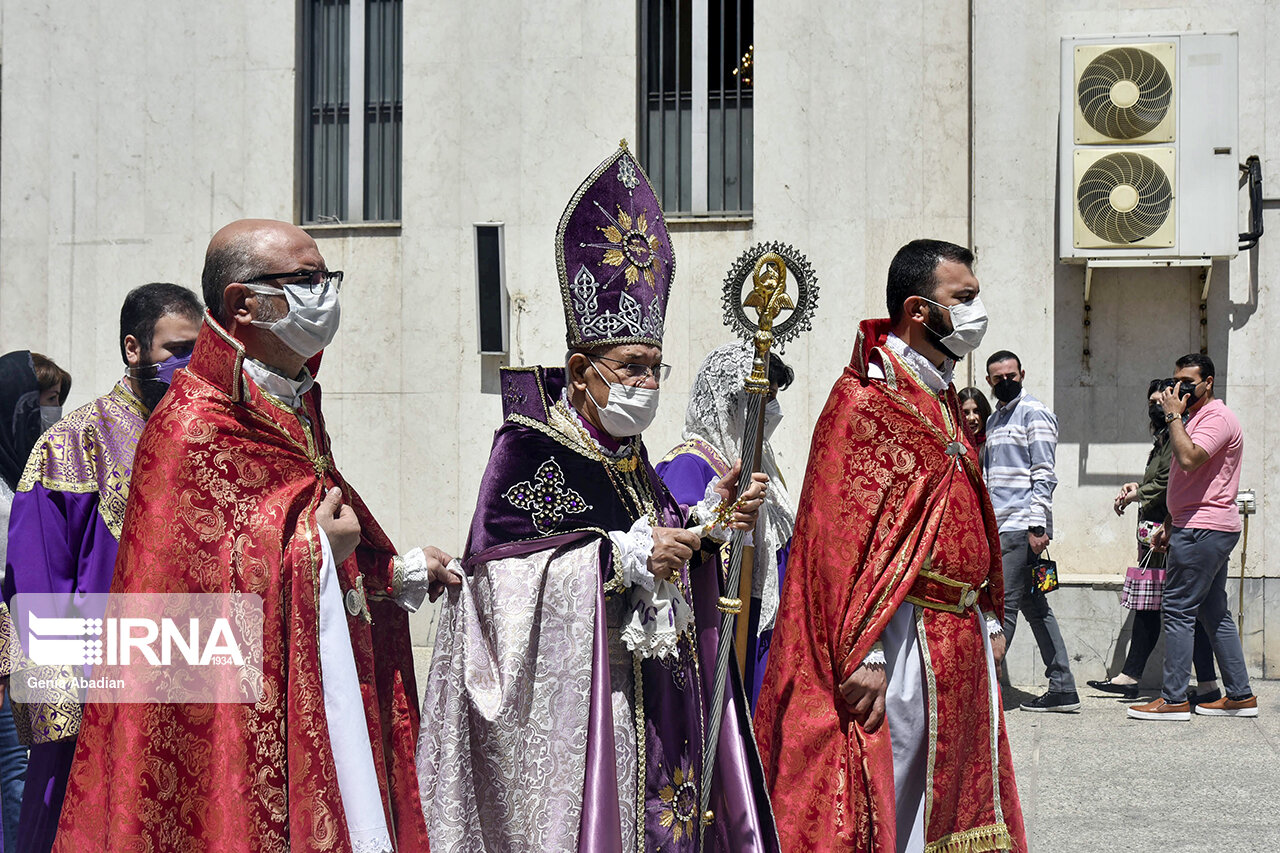 تصاویر: مراسم هفته مقدس و عید پاک